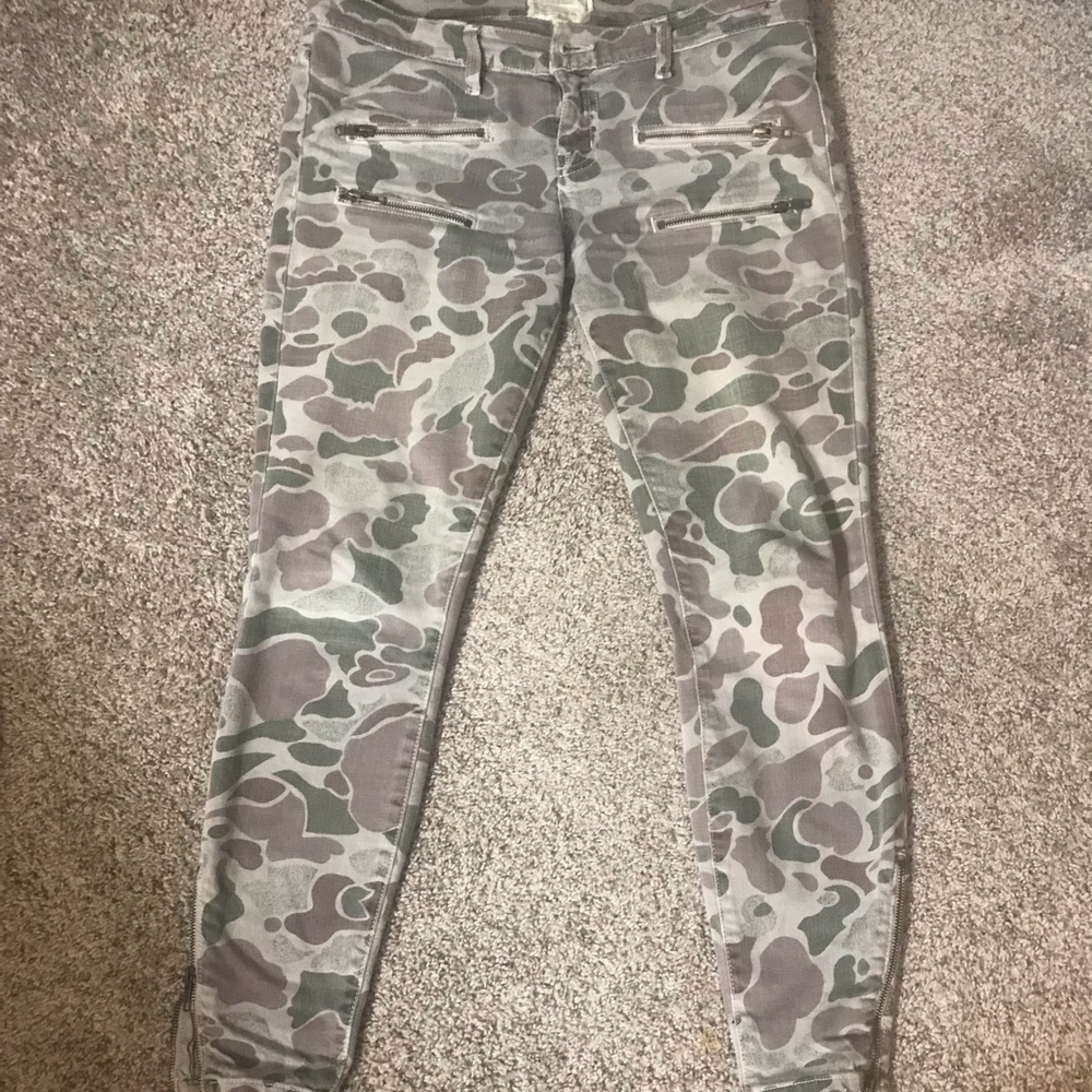 Current Elliott Camo pants